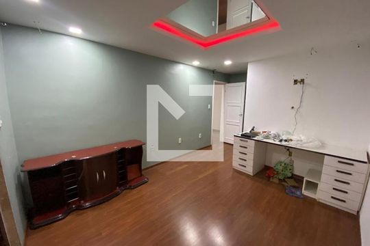 Sala de casa para alugar com 2 quartos, 130m² em Curicica, Rio de Janeiro