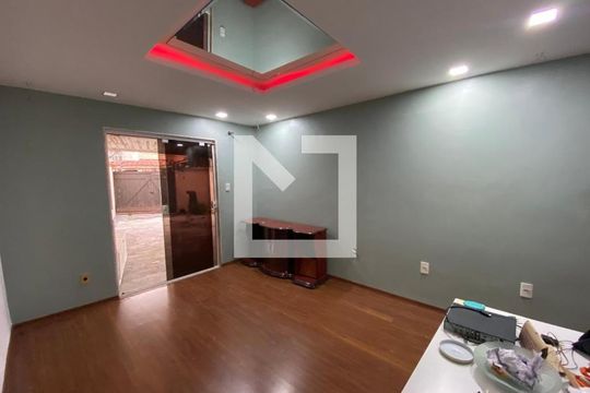 Casa para alugar com 2 quartos, 130m² em Curicica, Rio de Janeiro