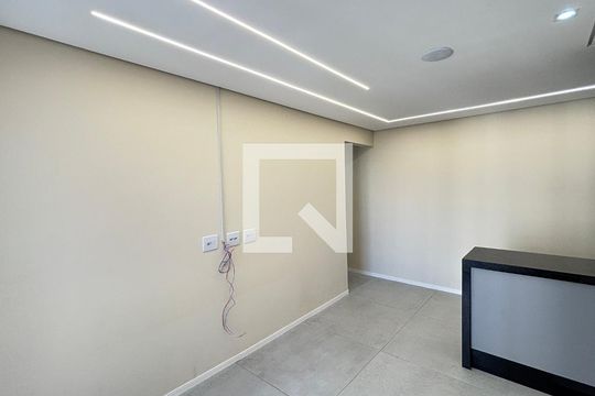 Sala  de apartamento à venda com 2 quartos, 61m² em Casa Branca, Santo André