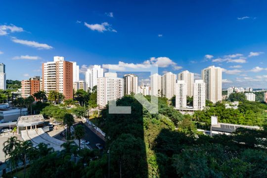 Vista Suíte  3 de apartamento à venda com 3 quartos, 177m² em Jardim Monte Kemel, São Paulo