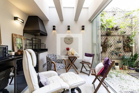 Varanda Gourmet de casa de condomínio à venda com 3 quartos, 240m² em Aclimação, São Paulo