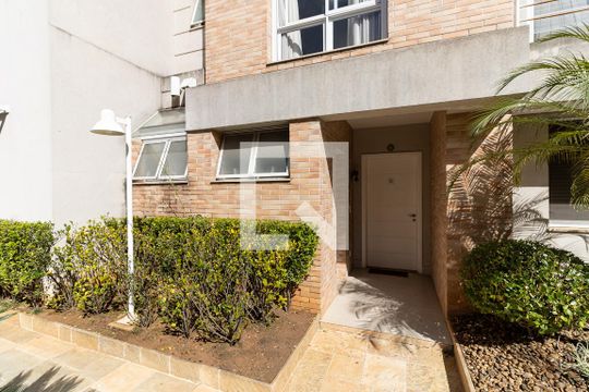 Área Comum de casa de condomínio para alugar com 3 quartos, 240m² em Aclimação, São Paulo