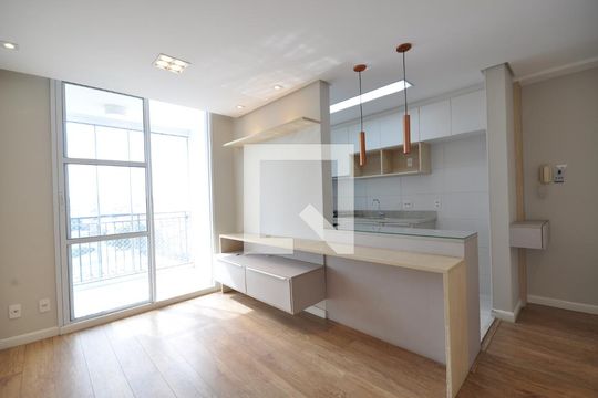 Apartamento à venda com 2 quartos, 48m² em Vila Guilherme, São Paulo