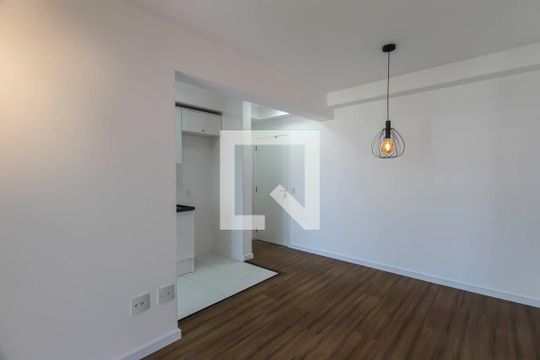 Sala de apartamento à venda com 2 quartos, 64m² em Vila Independencia, São Paulo