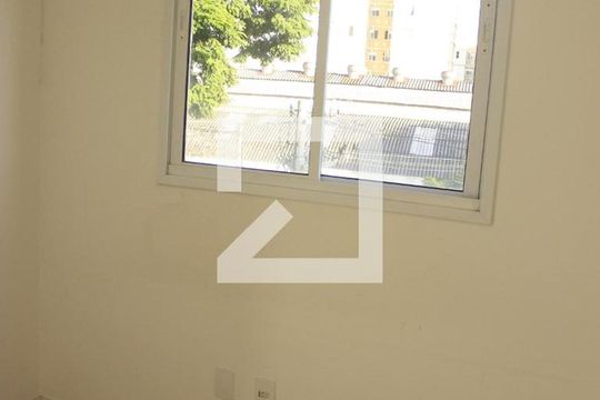 Quarto de apartamento para alugar com 2 quartos, 45m² em Vila Itapegica, Guarulhos