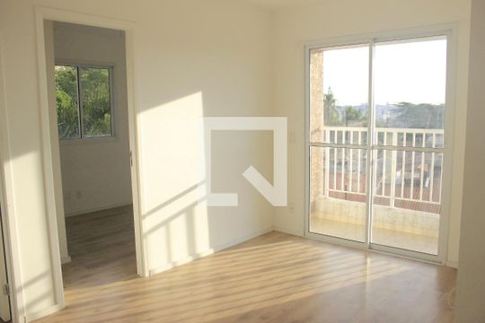 Apartamento para alugar com 2 quartos, 45m² em Vila Itapegica, Guarulhos
