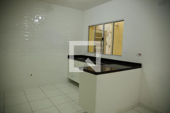 Sala/Cozinha de casa para alugar com 1 quarto, 55m² em Vila Santo Agostinho, São Bernardo do Campo