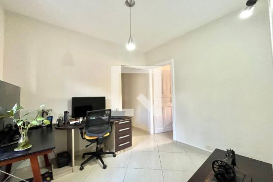 Corredor de casa à venda com 4 quartos, 270m² em Jabaquara, São Paulo