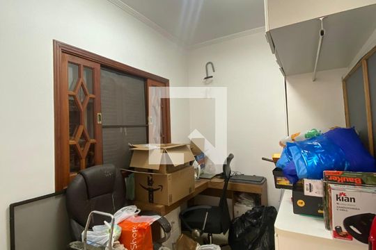 Quarto de Serviço de casa à venda com 4 quartos, 158m² em Jardim Barbosa, Guarulhos