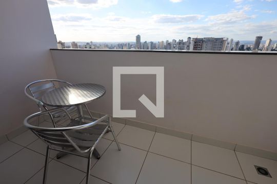 Sacada de apartamento para alugar com 1 quarto, 42m² em Setor Bueno, Goiânia