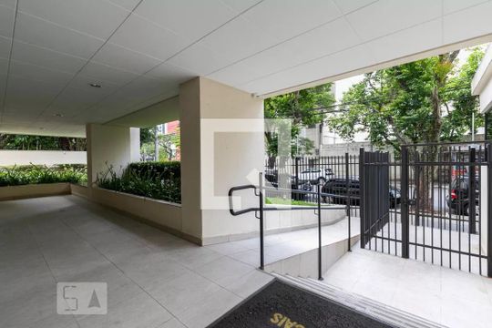 Área comum de apartamento para alugar com 1 quarto, 46m² em Indianópolis, São Paulo
