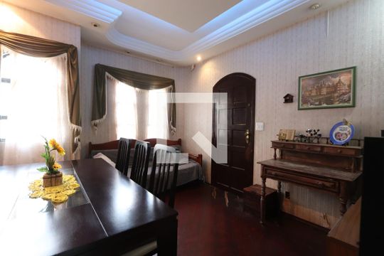 Casa à venda com 4 quartos, 190m² em Vila Formosa, São Paulo