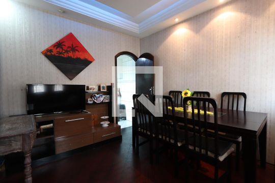 Sala de casa à venda com 4 quartos, 190m² em Vila Formosa, São Paulo