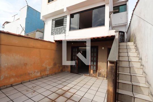 Quintal de casa à venda com 4 quartos, 190m² em Vila Formosa, São Paulo