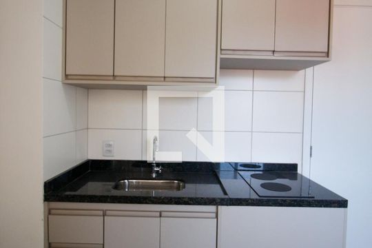 Studio  de kitnet/studio para alugar com 1 quarto, 29m² em Vila Ernesto, São Paulo