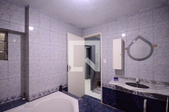 Banheiro da Suite de casa para alugar com 3 quartos, 280m² em Vila Gumercindo, São Paulo
