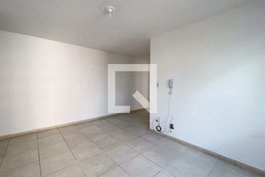 Sala de apartamento para alugar com 2 quartos, 60m² em Santa Terezinha, São Bernardo do Campo