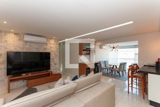 Apartamento à venda com 3 quartos, 110m² em Parque Industrial Tomas Edson, São Paulo
