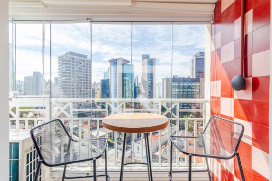 Varanda de apartamento para alugar com 2 quartos, 49m² em Pinheiros, São Paulo