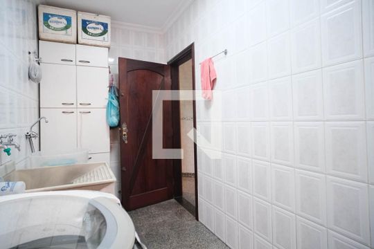 Área de Serviço de casa para alugar com 3 quartos, 308m² em Cidade Patriarca, São Paulo