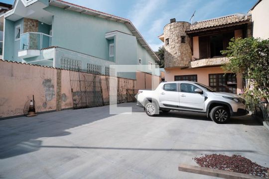 Área externa de casa para alugar com 3 quartos, 308m² em Cidade Patriarca, São Paulo