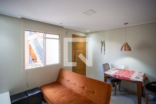 Sala de apartamento à venda com 2 quartos, 45m² em Conceição, Diadema