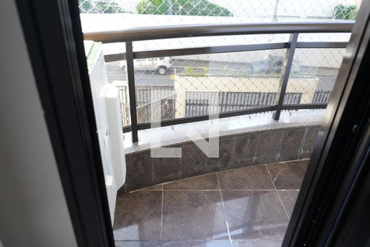 Sacada Suíte 3 de apartamento à venda com 3 quartos, 168m² em Vila Regente Feijó, São Paulo