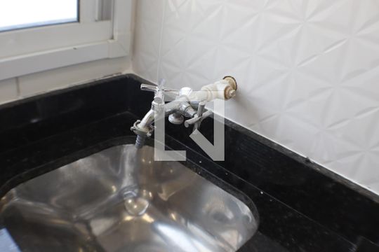 Área de Serviço de apartamento para alugar com 2 quartos, 55m² em Jardim do Líbano, Barueri