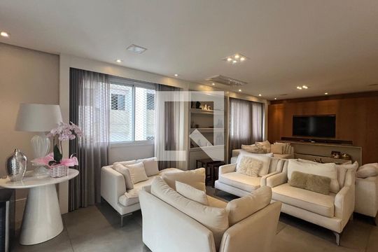 Sala de apartamento para alugar com 4 quartos, 221m² em Paraíso, São Paulo