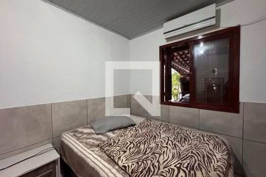 Quarto 1 de casa à venda com 2 quartos, 90m² em Santos Dumont, São Leopoldo