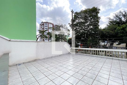 Área Externa de casa à venda com 4 quartos, 170m² em Jardim do Mar, São Bernardo do Campo