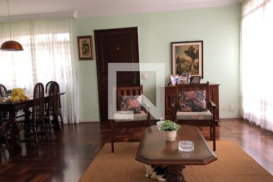 Sala de casa à venda com 3 quartos, 153m² em Vila Alexandria, São Paulo