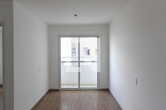 Sala de apartamento para alugar com 2 quartos, 45m² em Cidade São Mateus, São Paulo