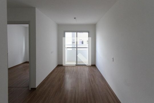 Sala de apartamento para alugar com 2 quartos, 45m² em Cidade São Mateus, São Paulo