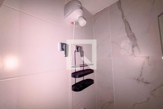 Banheiro de kitnet/studio para alugar com 1 quarto, 26m² em Brooklin Paulista, São Paulo