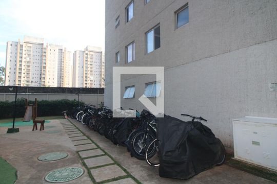 Área comum de apartamento para alugar com 2 quartos, 44m² em Usina Piratininga, São Paulo