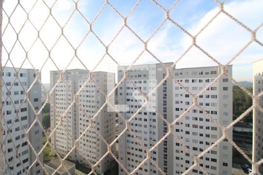 Vista da Sala de apartamento para alugar com 2 quartos, 44m² em Usina Piratininga, São Paulo