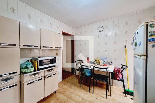 Cozinha de casa à venda com 2 quartos, 75m² em Vila Lageado, São Paulo