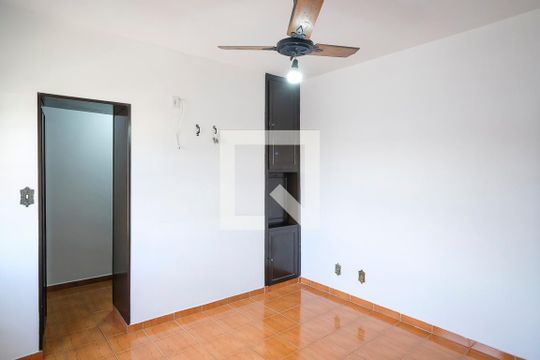 Suíte de casa à venda com 4 quartos, 200m² em Rudge Ramos, São Bernardo do Campo