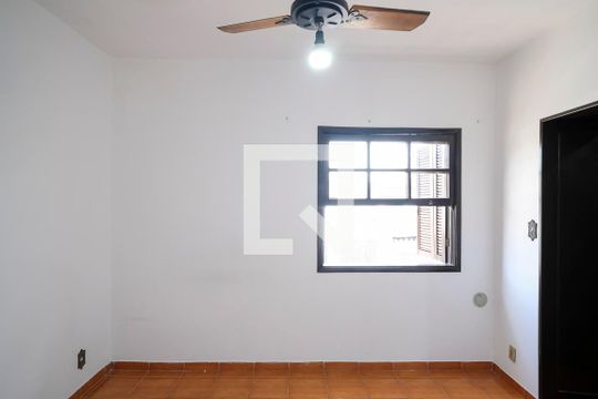Suíte de casa à venda com 4 quartos, 200m² em Rudge Ramos, São Bernardo do Campo