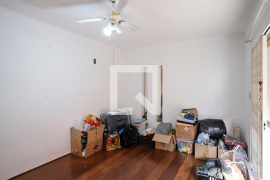 Sala de casa à venda com 4 quartos, 200m² em Rudge Ramos, São Bernardo do Campo