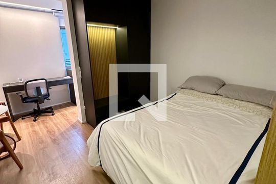 Quarto de kitnet/studio à venda com 1 quarto, 26m² em Pinheiros, São Paulo