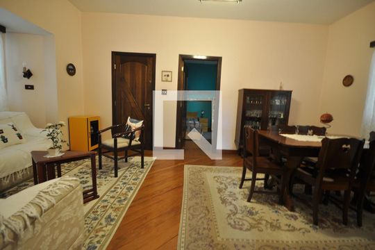 Sala de casa à venda com 3 quartos, 160m² em Vila Gustavo, São Paulo