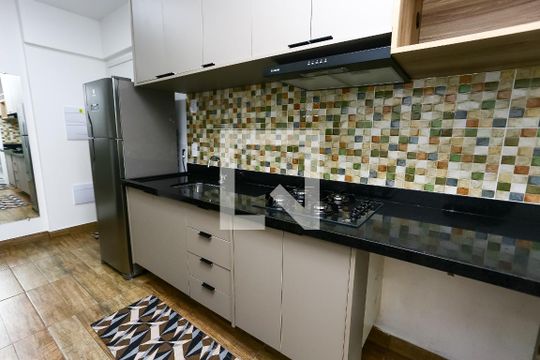 Cozinha de apartamento para alugar com 2 quartos, 39m² em Vila Andrade, São Paulo