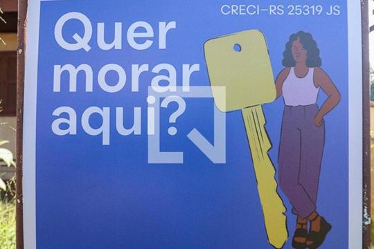Placa de casa à venda com 3 quartos, 200m² em Morro Santana, Porto Alegre