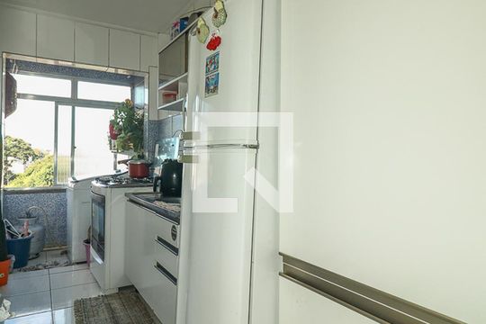 Cozinha de apartamento à venda com 1 quarto, 35m² em Jardim Dona Leopoldina, Porto Alegre