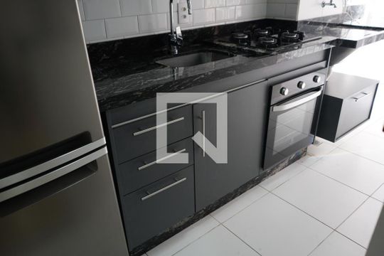 Cozinha  de apartamento para alugar com 2 quartos, 44m² em Brás, São Paulo