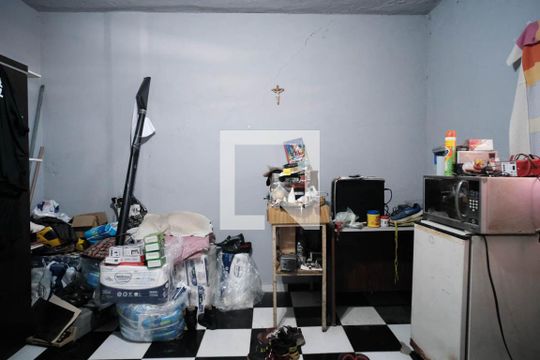 Quarto 1 de casa para alugar com 4 quartos, 150m² em Jardim Três Marias, São Paulo