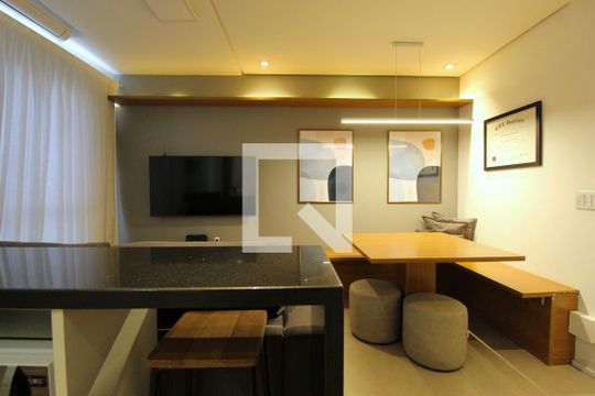 Sala de kitnet/studio à venda com 1 quarto, 50m² em Itaim Bibi, São Paulo