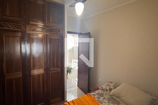 Quarto 1 de casa à venda com 3 quartos, 110m² em Jardim Santa Eudoxia, Campinas